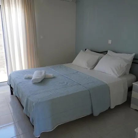 Apartment El Condor Casa Rhodes City